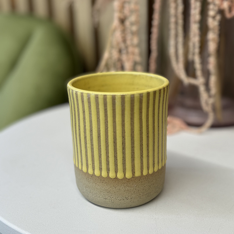 Стакан ручной работы желтый в полоску Fabrica